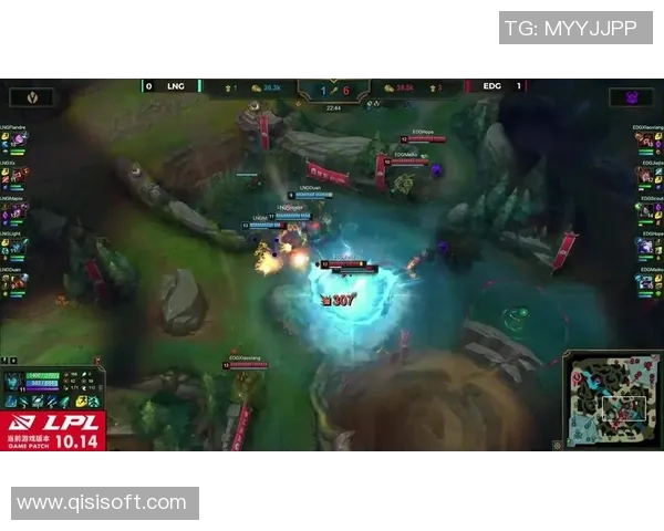 聚焦和平精英赛事EDG团队的比赛经验与战术分析探讨